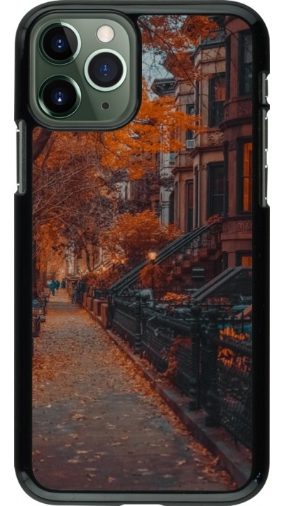 iPhone 11 Pro Case Hülle - Autumn 2024 city