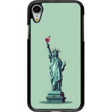 iPhone XR Case Hülle - Freiheitsstatue mit einem Glas Wein