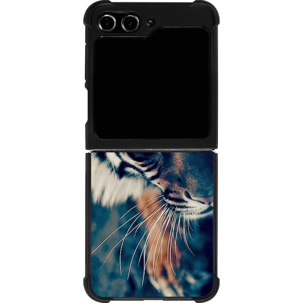 Samsung Galaxy Z Flip5 Case Hülle - Silikon schwarz Incredible Lion