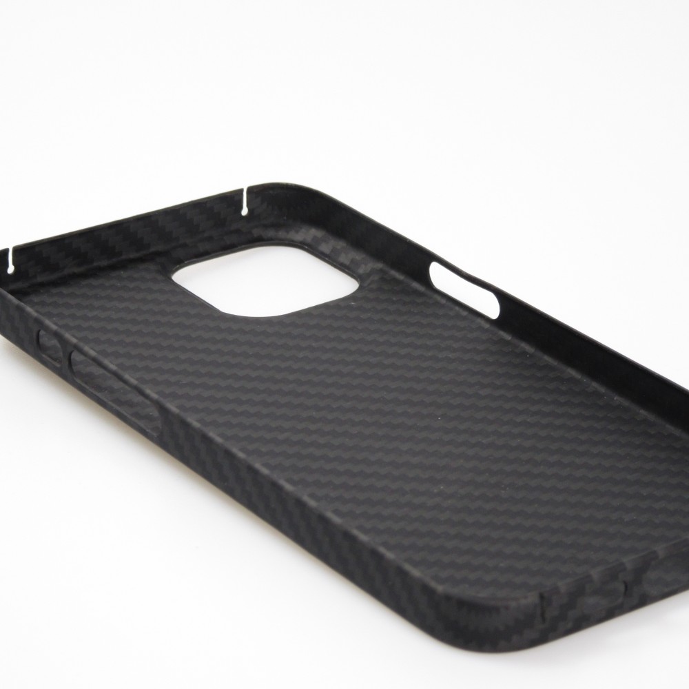 iPhone 15 Pro Max Case Hülle - Carbomile Schutzcase aus echtem Aramid Carbonfaser - Schwarz