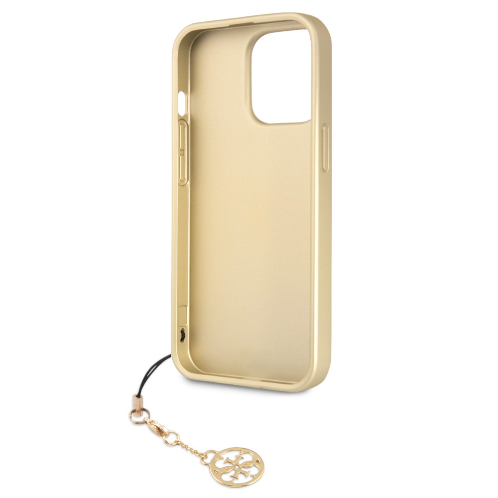 iPhone 13 Pro Max Case Hülle - Guess Leinwand Kunstleder Monogramm goldenen Metall-Logo mit Charm Anhänger - Braun / gold