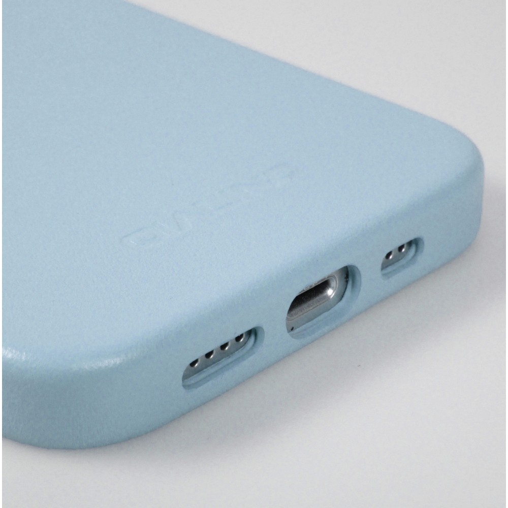 iPhone 13 Pro Max Case Hülle - Qialino Echtleder (MagSafe kompatibel) - Hellblau