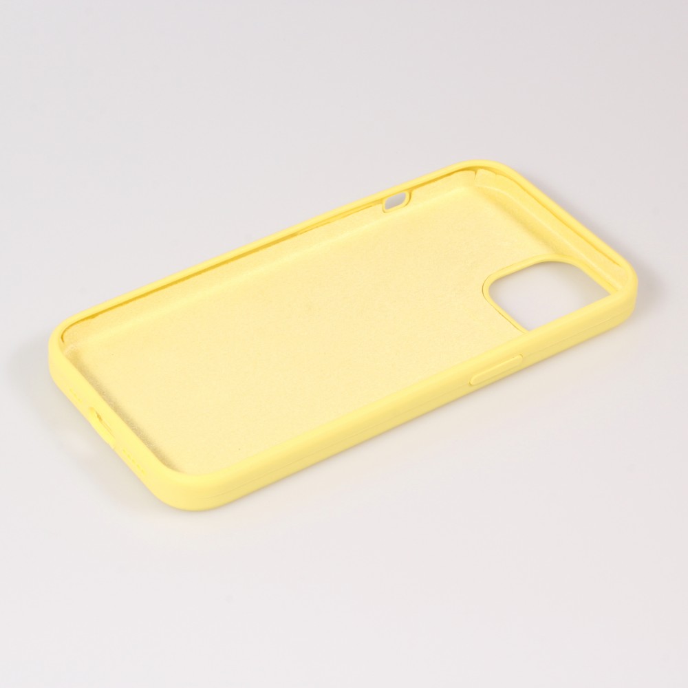 Coque iPhone 15 - Soft Touch - Jaune