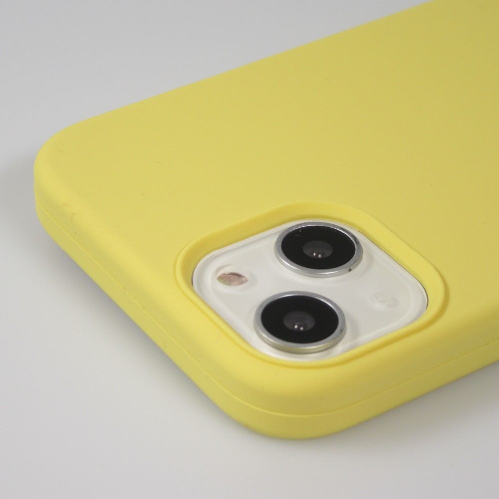 Coque iPhone 15 - Soft Touch - Jaune