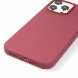 iPhone 15 Pro Case Hülle - Soft Touch - Bordeaux