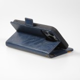 iPhone 14 Leder Tasche - Flip Wallet Echtleder mit Akzentstreifen & Kartenhalter - Blau