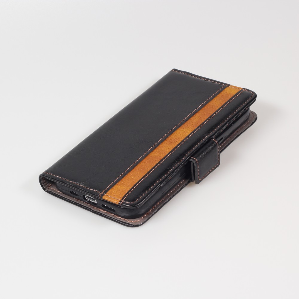 iPhone 13 Leder Tasche - Flip Wallet Echtleder mit Akzentstreifen & Kartenhalter - Schwarz