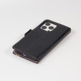 iPhone 13 Leder Tasche - Flip Wallet Echtleder mit Akzentstreifen & Kartenhalter - Schwarz