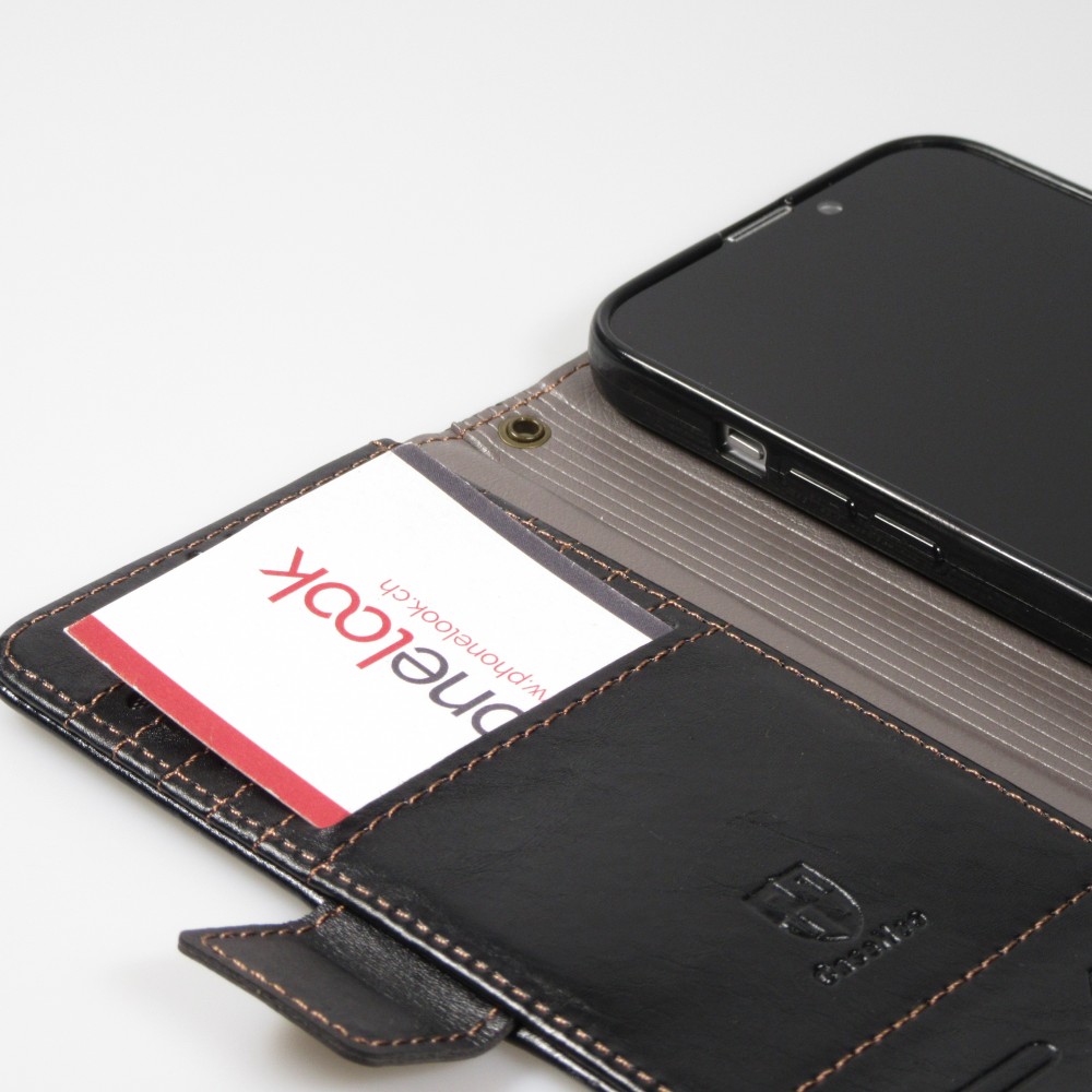 iPhone 13 Leder Tasche - Flip Wallet Echtleder mit Akzentstreifen & Kartenhalter - Schwarz