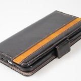 iPhone 13 Leder Tasche - Flip Wallet Echtleder mit Akzentstreifen & Kartenhalter - Schwarz