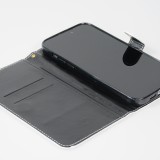 iPhone 14 Plus Case Hülle - Flip Glatt brilliant glänzend & reflektierend mit Schlaufe - Cold Steel