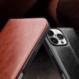 iPhone 16 Pro Case Hülle - Qialino Flip Classic Wallet Echtleder - Braun