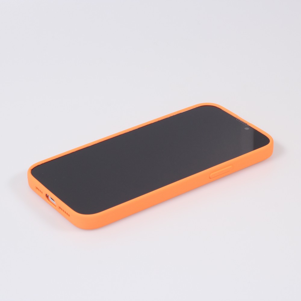 iPhone 15 Case Hülle - Soft-Shell silikon cover mit MagSafe und Kameraschutz - Orange