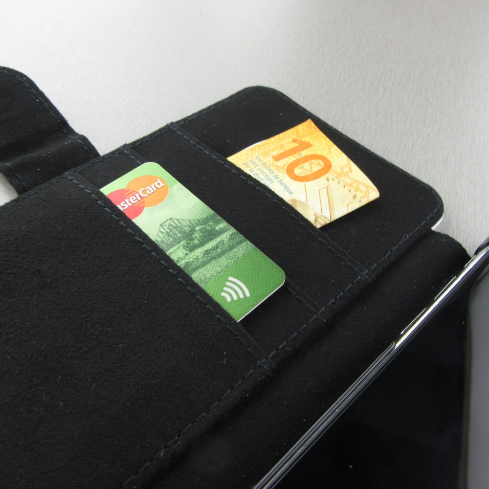 Hülle iPhone 11 Pro Max - Wallet schwarz Angry Dont Touch